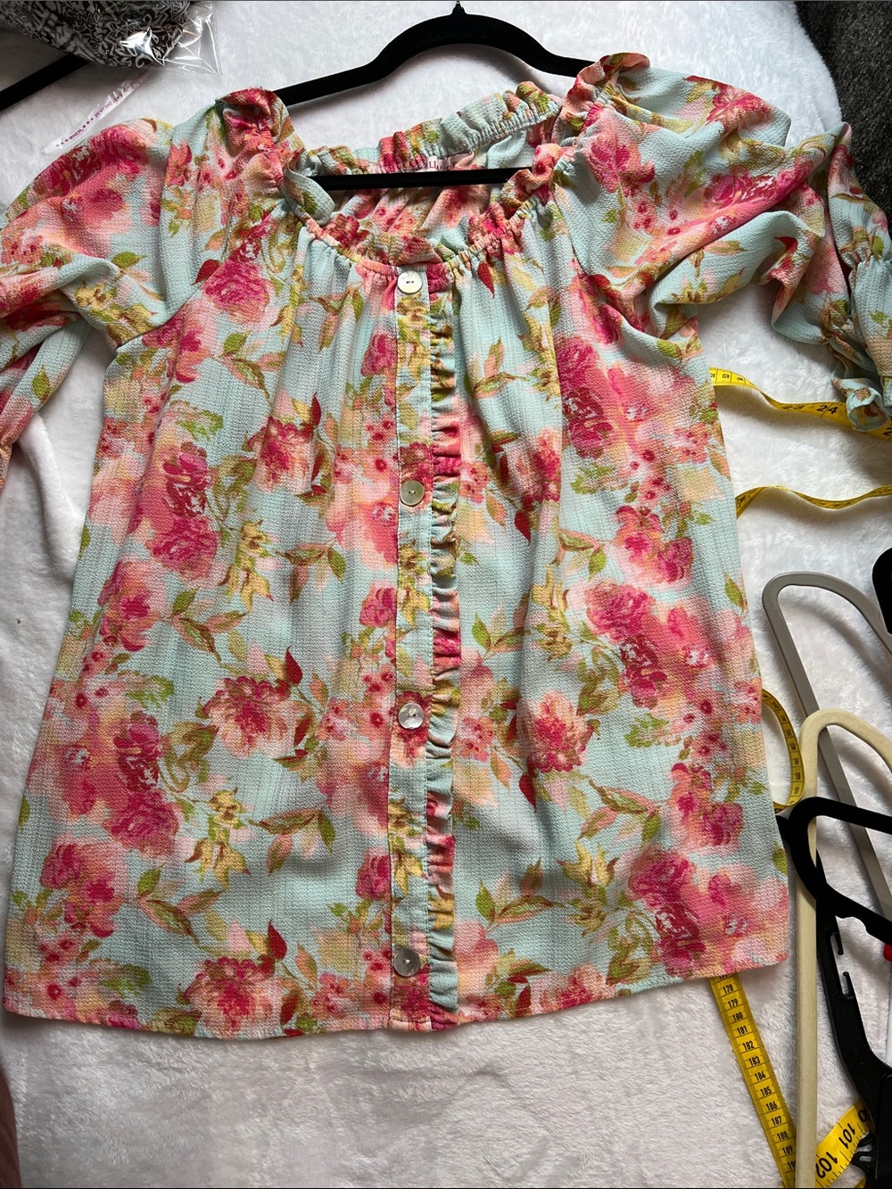Willow Pink Floral Off-Shoulder Blouse on Light Blue 2041